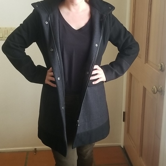 Guess Pea Coat - Picture 2 of 9